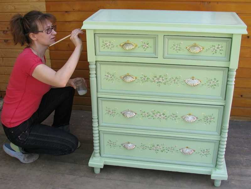 Реставрация мебели своими руками: пошаговые мастер-классы по реставрации в домашних условиях (120 фото идей)