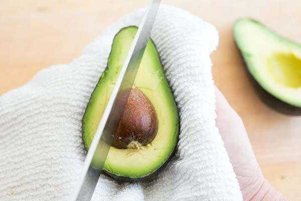 Способы, как чистить авокадо правильно
