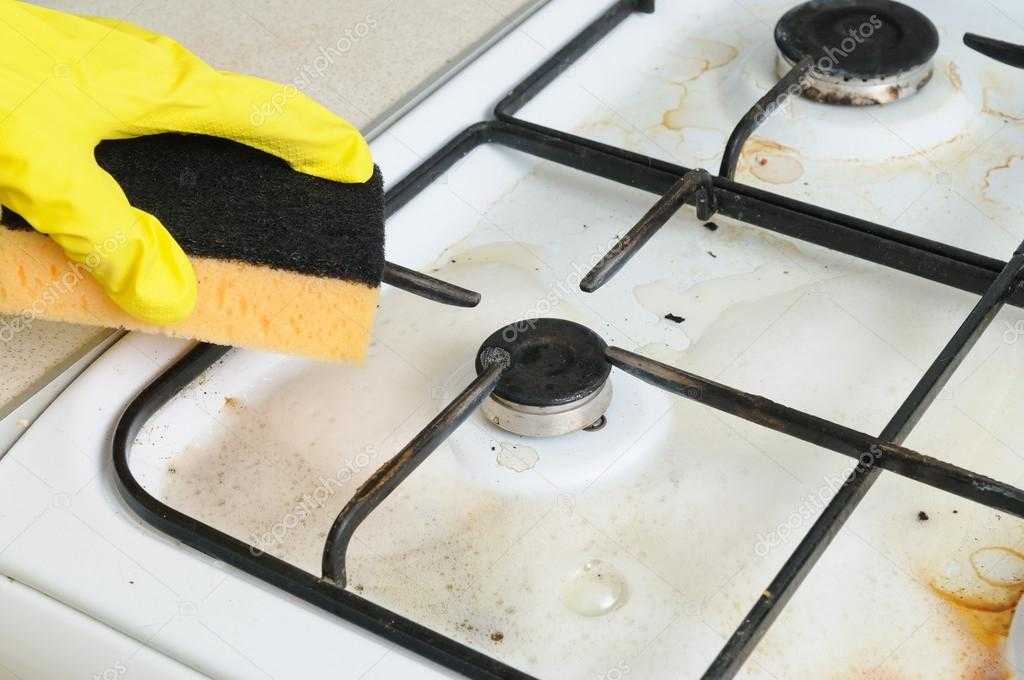 Как очистить решетку газовой плиты от нагара в домашних условиях, как убрать налет подручными средствами и специальными препаратами?