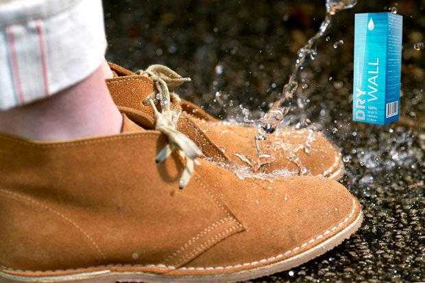 Как почистить замшевую обувь в домашних условиях – правила ухода за сапогами, кроссовками и туфлями