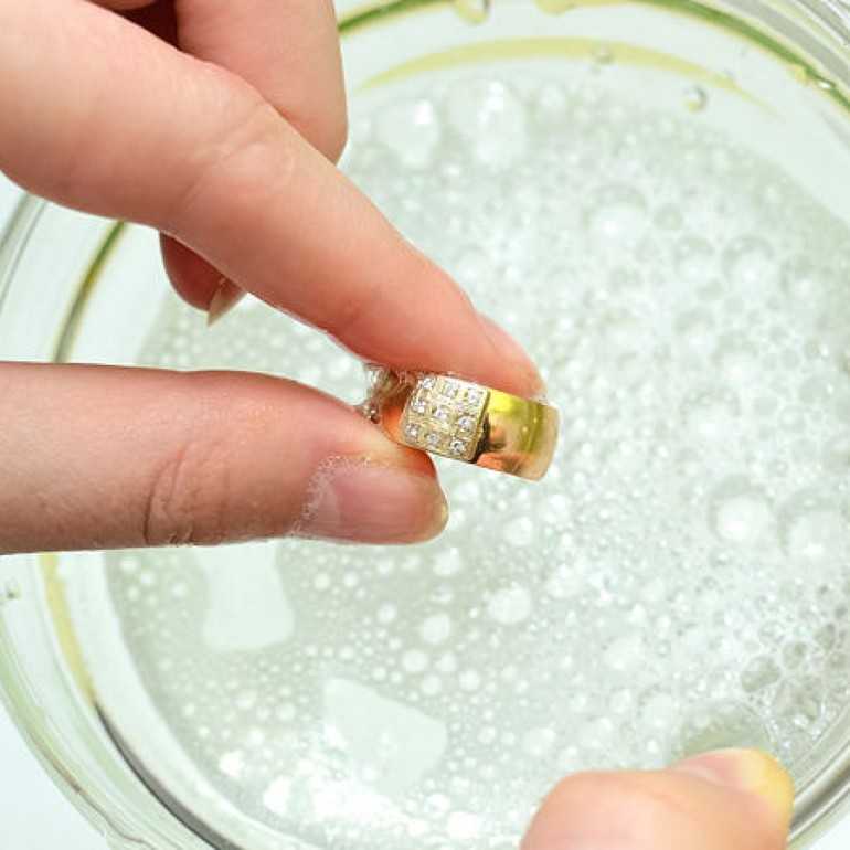 Как почистить золото фольга сода моющее средство