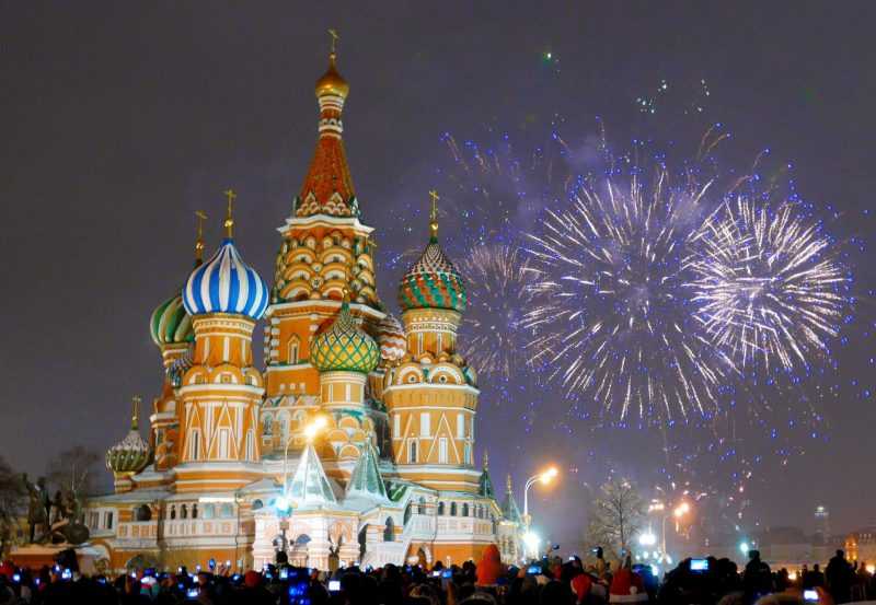 Куда поехать на новый год недорого. лучшие места в россии и за границей