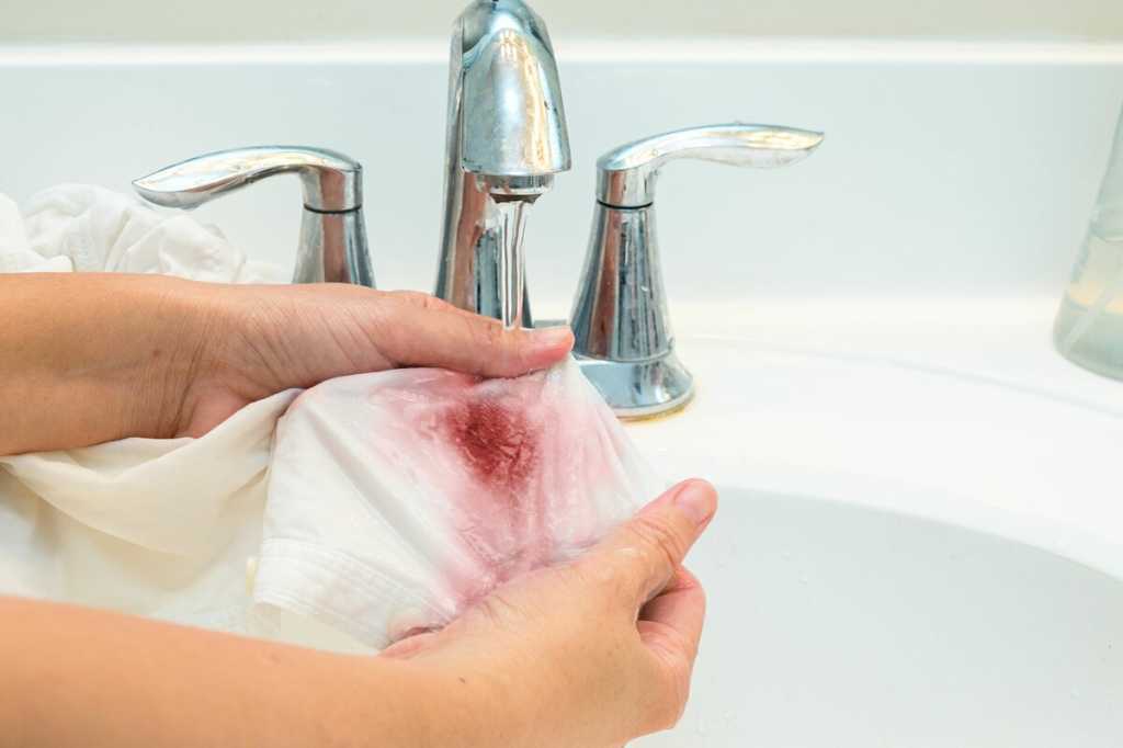 Как очистить эмалированную ванну от марганцовки
