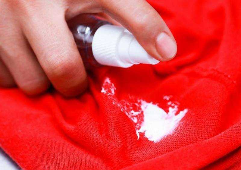 Как вывести пятно от мазута с одежды