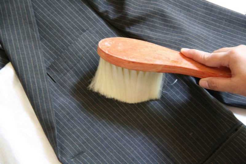 Как почистить пальто из шерсти в домашних условиях без стирки