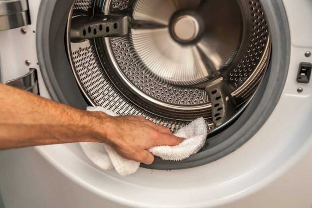 Как убрать запах из стиральной машинки автомат в домашних условиях: 5 способов