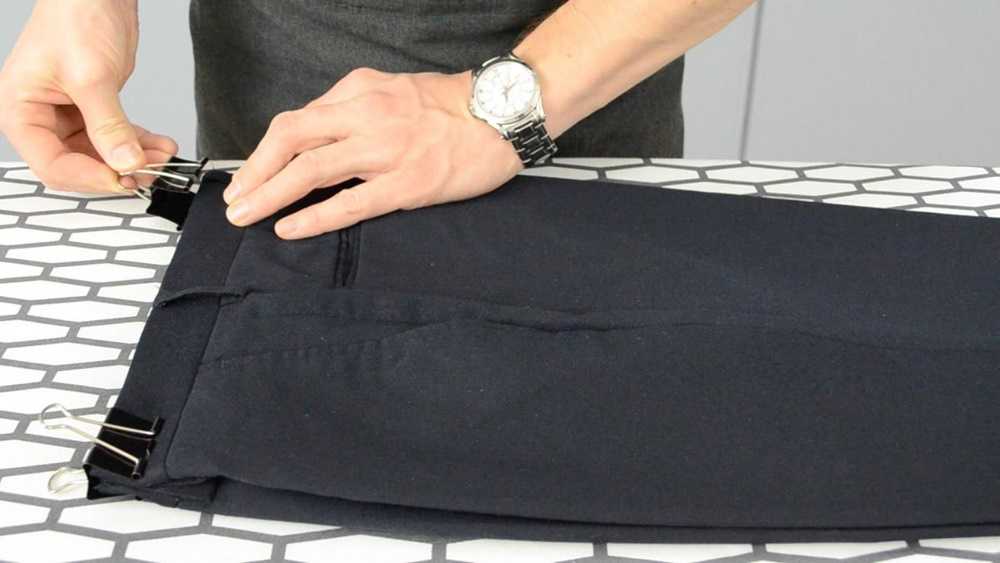Как правильно гладить брюки со стрелками и без них, нюансы глажки и фото