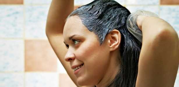 Чем смыть краску для волос с кожи после окрашивания, чем можно вывести пятна, оттереть и снять загрязнения после покраски?