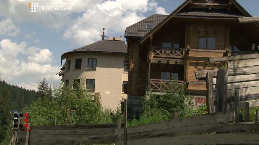 Кличко достраивает второе шале на берегу киевского моря и охраняет дом, как пентагон