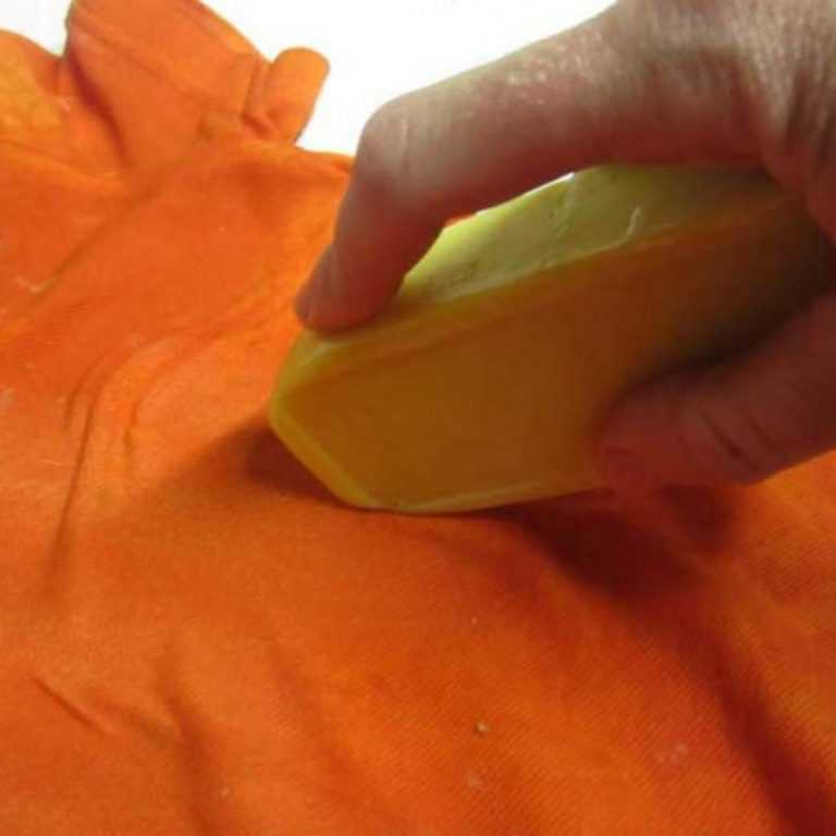 Как отстирать подсолнечное масло с одежды