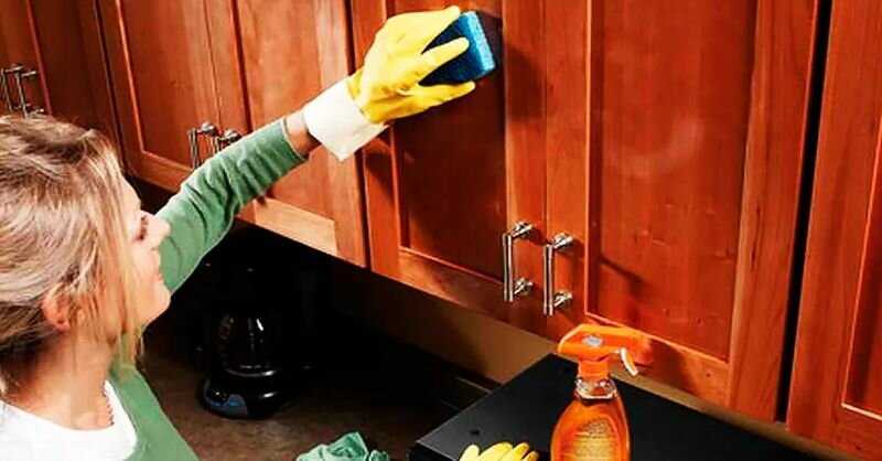 Как отмыть кухню от жира в 2 минуты: лучшее средства для очистки кухонных шкафов от грязи