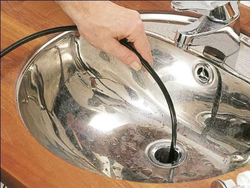 Запах из раковины на кухне: как устранить в домашних условиях самостоятельно
