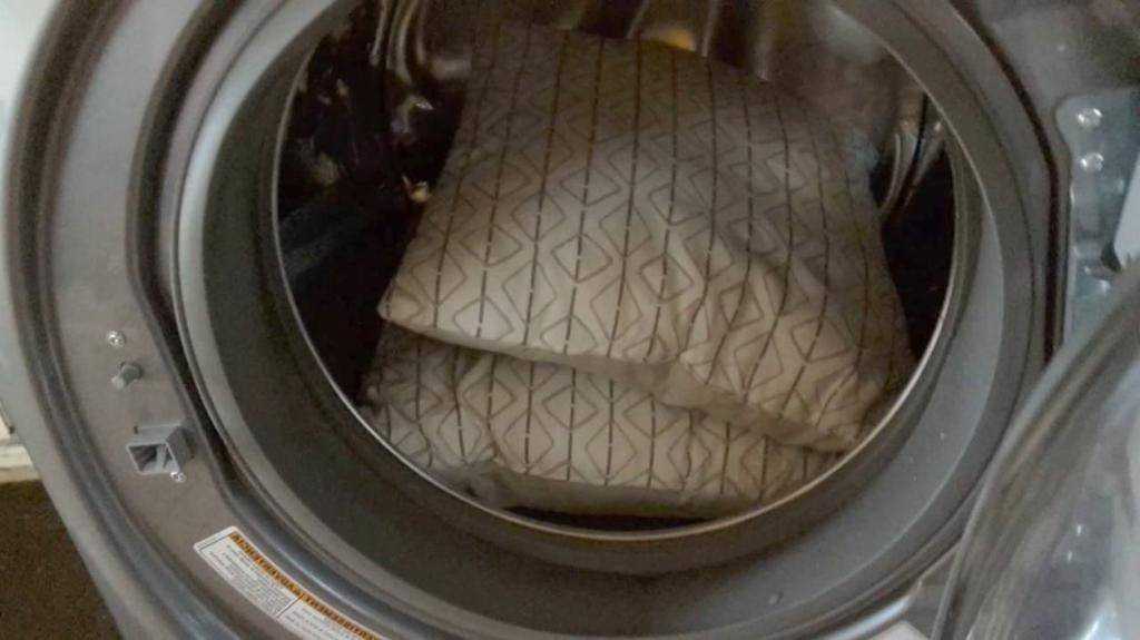 Как стирать бамбуковое одеяло в стиральной машине и вурчную