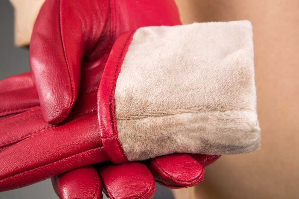 Как почистить кожаные перчатки? как можно постирать изделие из натуральной кожи в домашних условиях, чем помыть светлые перчатки