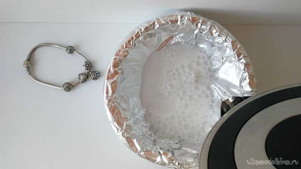 Чистка серебра нашатырным спиртом (аммиаком) в домашних условиях: можно ли, как правильно, рецепты для украшений с камнями