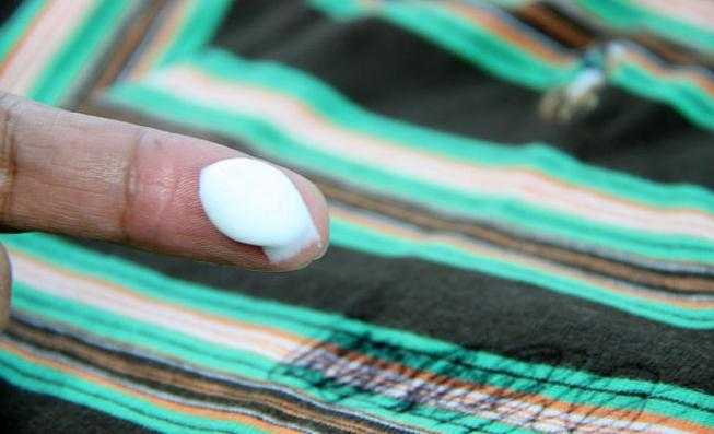 Как вывести чернила с одежды от шариковой ручки в домашних условиях: 25 способов