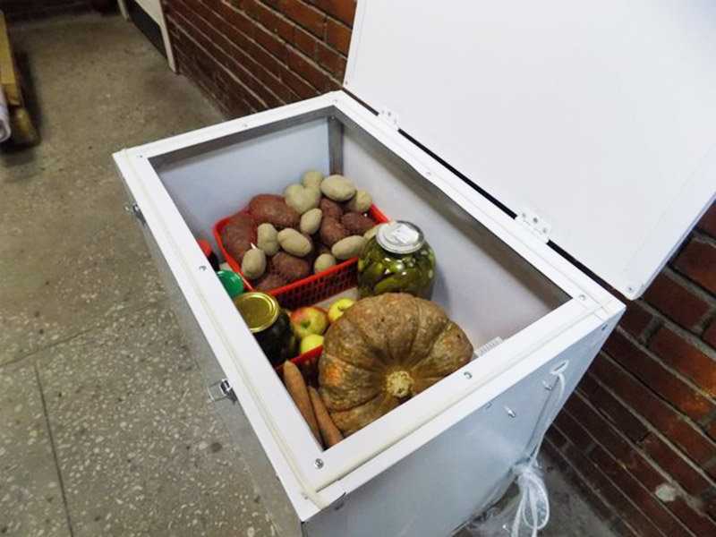 Ящики для хранения овощей на балконе: какие бывают (гибкие, жесткие), как выбрать, сделать своими руками, какие продукты можно хранить зимой?