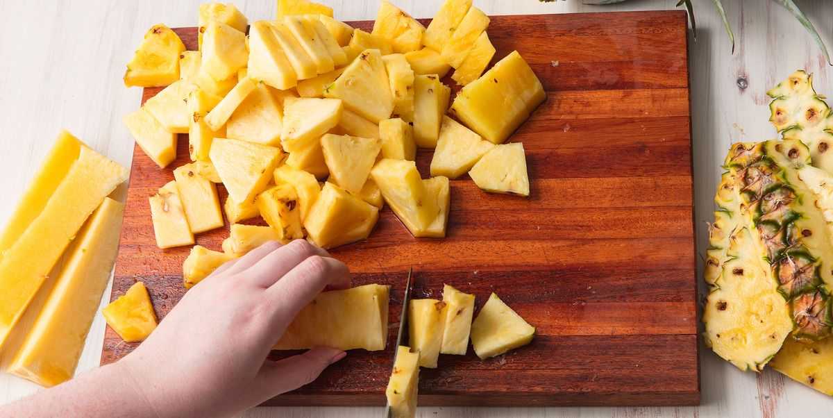 Как красиво нарезать ананас - несколько способов + видео
