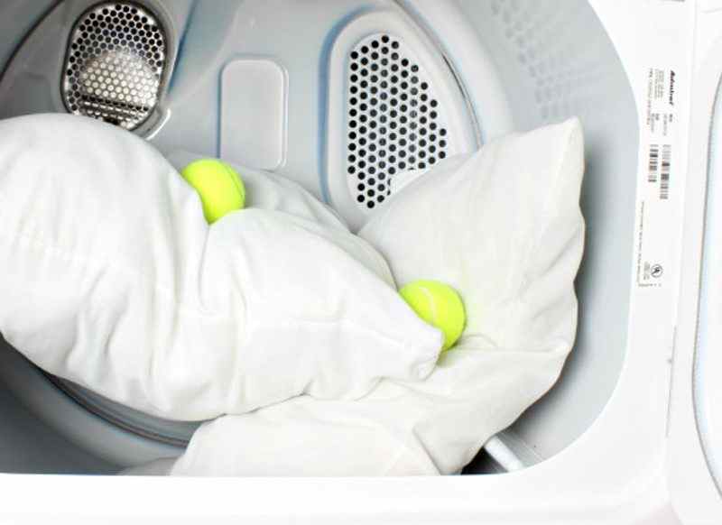 Уход за перьевыми подушками: стирка и чистка. можно ли стирать перьевые подушки, как почистить в домашних условиях