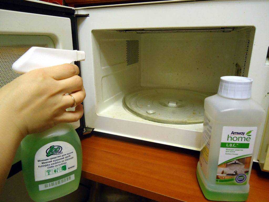 Как просто и быстро почистить микроволновку в домашних условиях – лайфак для хозяек