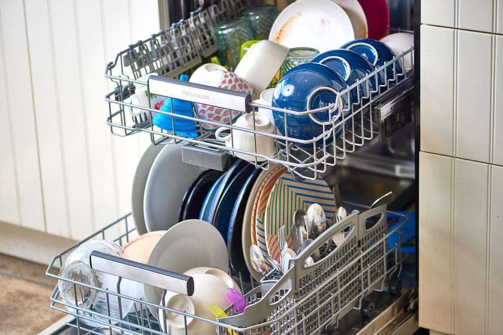 Что можно и нельзя мыть в посудомоечной машине: советы zoom. cтатьи, тесты, обзоры