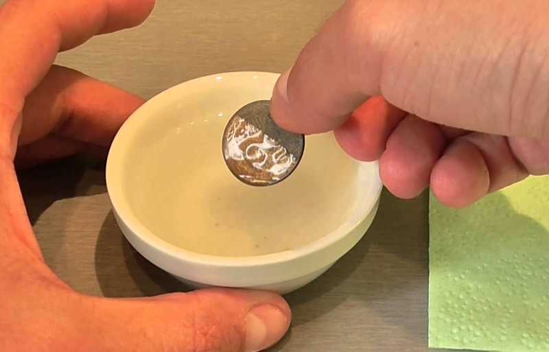 Как очистить монеты в домашних условиях: от ржавчины до блеска, лучшие способы и средства