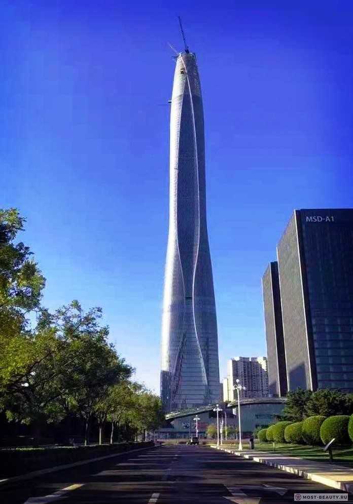 Самые высокие планируемые здания в мире. Архитекторы не первый год разрабатывают проекты небоскрёбов высотой от километра и выше.