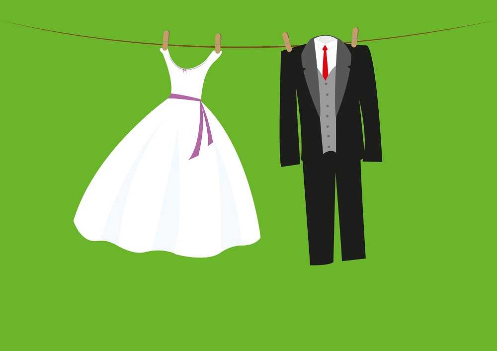 Как в домашних условиях постирать свадебное платье: чем вывести пятна