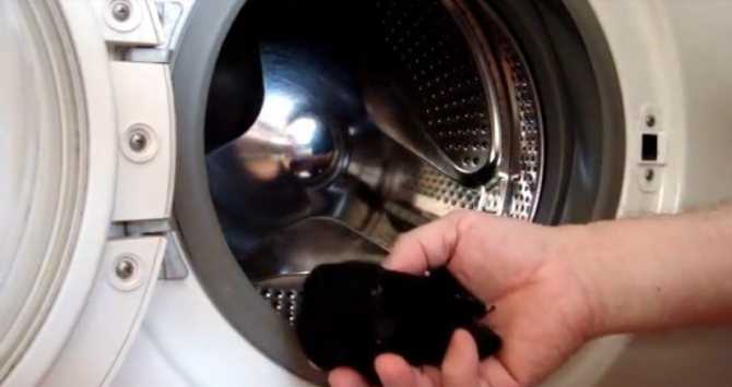 Почему стиральная машина набирает воду и сразу сливает, как исправить проблему?