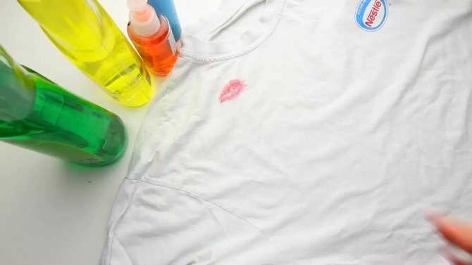 Как отстирать помаду? как оттереть губную помаду с белой ткани куртки, чем удалить пятно с одежды в домашних условиях