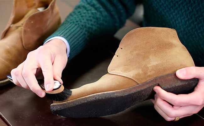 Как чистить замшу в домашних условиях - как правильно чистить обувь, дубленку?