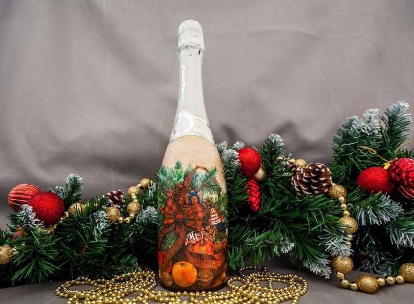 Декупаж новогодних бутылок шампанского салфетками: 5 мастер-классов с фото и видео