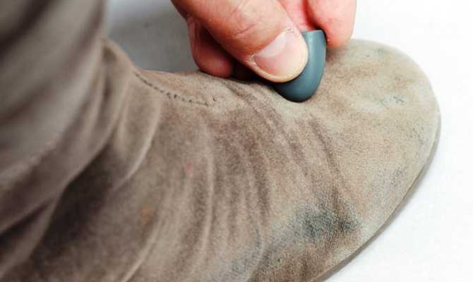 Как почистить замшу в домашних условиях: обувь и одежда уход | всё о тканях
