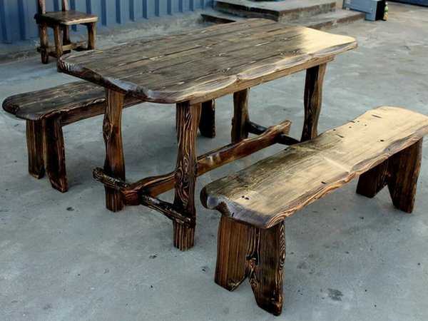 Как сделать деревянный стол под старину, стол своими руками Как сделать большой деревянный стол Техника браширования для состаривания древесины