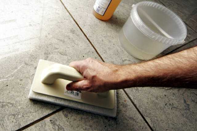Как очистить керамическую плитку. как спасти кухонную плитку от жира и отмыть въевшуюся грязь?