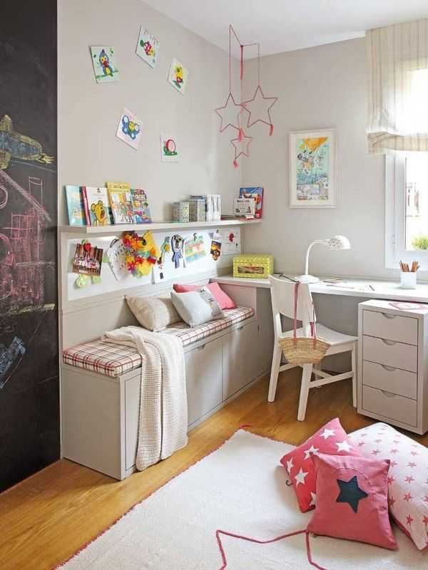Дизайн маленькой детской: маленькие хитрости для небольшой комнаты, идеи оформления интерьера в хрущевке, для мальчика, для девочки, зоны, фото готовых решений