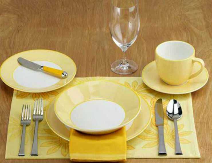 Общие правила сервировки стола: какую посуду и приборы использовать (с фото)