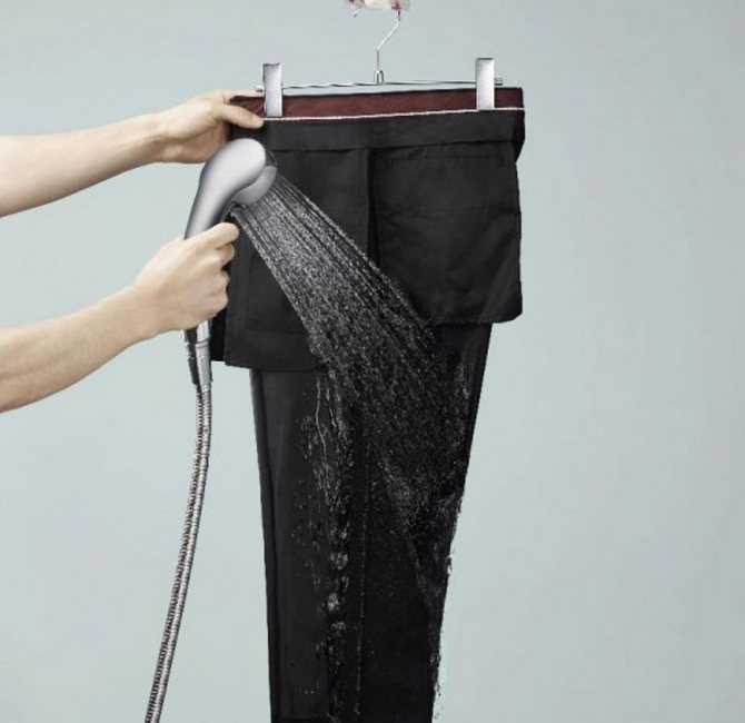 Как убрать блеск с джинсовой ткани. как убрать блеск с брюк: действенные советы