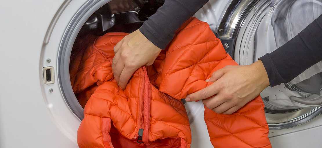 Как стирать куртку на синтепоне в стиральной машине автомат