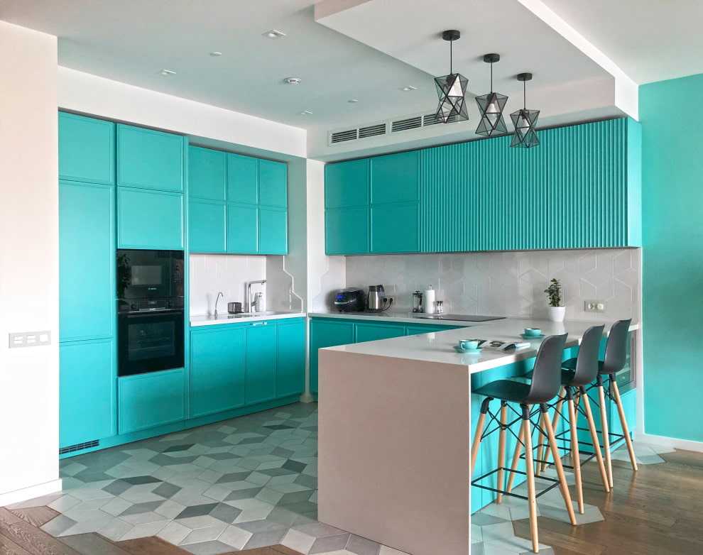 Кухня в бирюзовом цвете: советы по оформлению интерьера и 120+ фото примеров