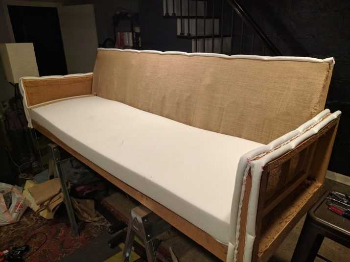Как из кровати сделать диван: варианты переделки, инструменты и материалы, этапы работы.
