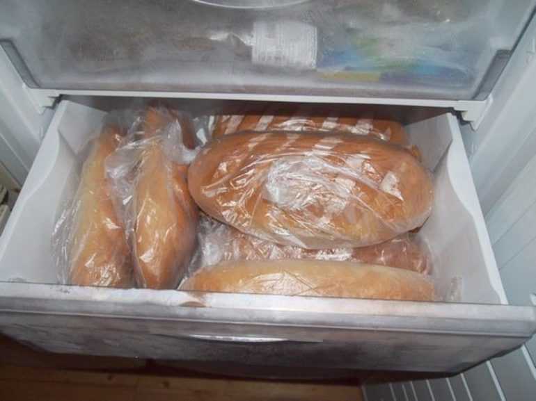 Как хранить дрожжевое тесто: сколько храниться в холодильнике в пакете и морозилке, сохранение на на несколько дней