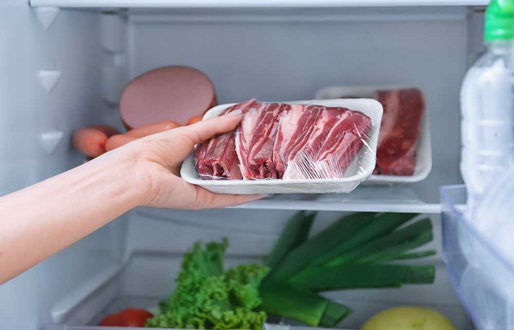 Хранить мясо годами можно и без холодильника: самые эффективные способы