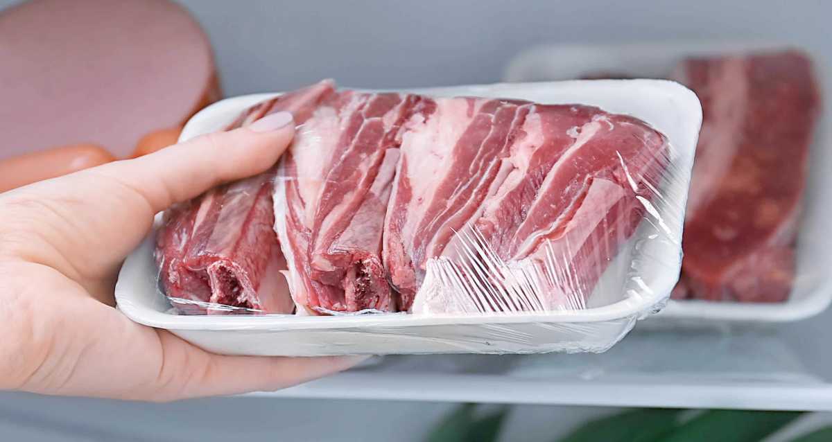 Как хранить мясо: без холодильника, в морозилке - способы, условия и сроки хранения мяса. » сусеки