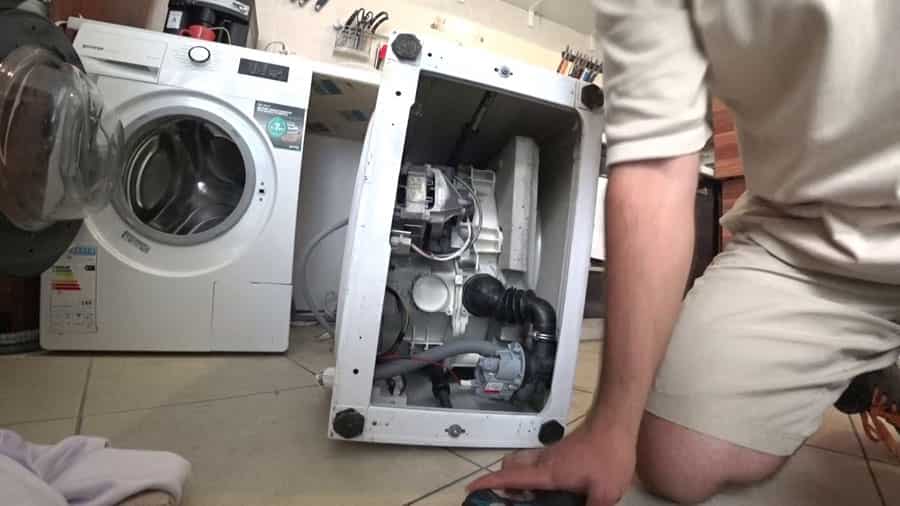 Что делать, если стиральная машина indesit не сливает воду?