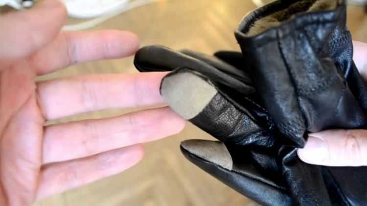 Как почистить кожаные и замшевые перчатки в домашних условиях – правила и нюансы