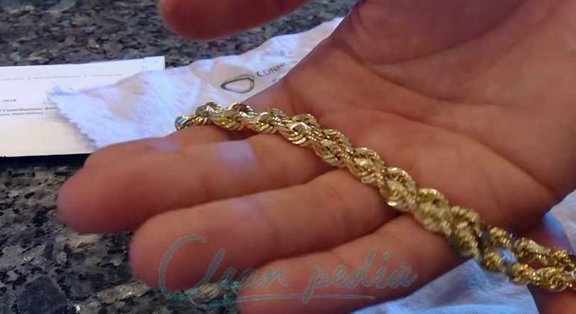 Как почистить серебряное кольцо при помощи подручных средств