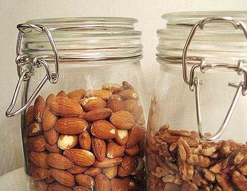 Как хранить орехи в домашних условиях: основные методы, срок годности