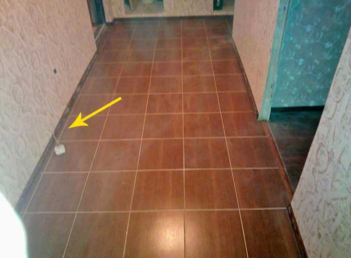 Советы по выбору плитки на пол в кухню и коридор Плитка для кухни, совмещенной с коридором, в чем преимущество керамического покрытия