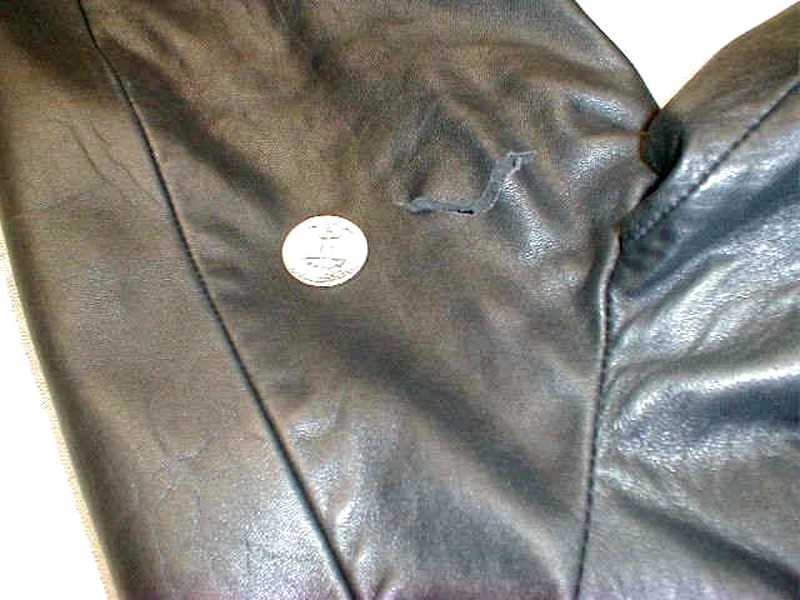 Заплатка из кожи на куртку - вместе мастерим